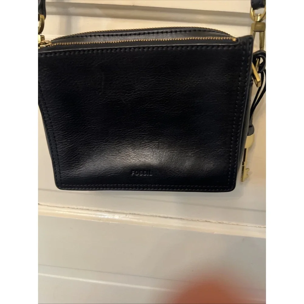Fossil emma black